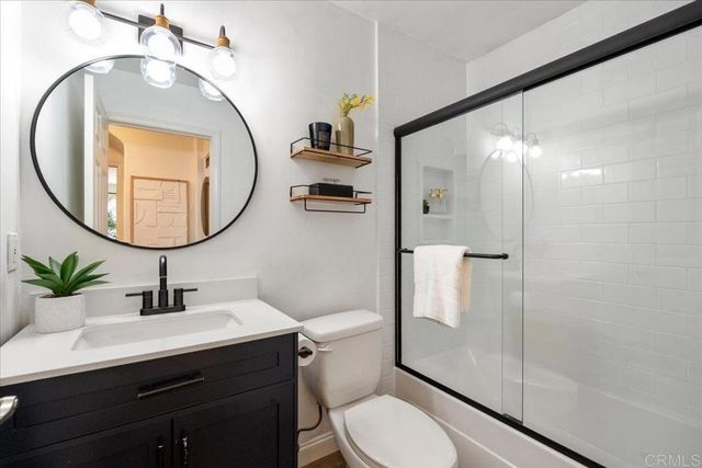 5404 Balboa Arms Dr 469, San Diego, CA 92117