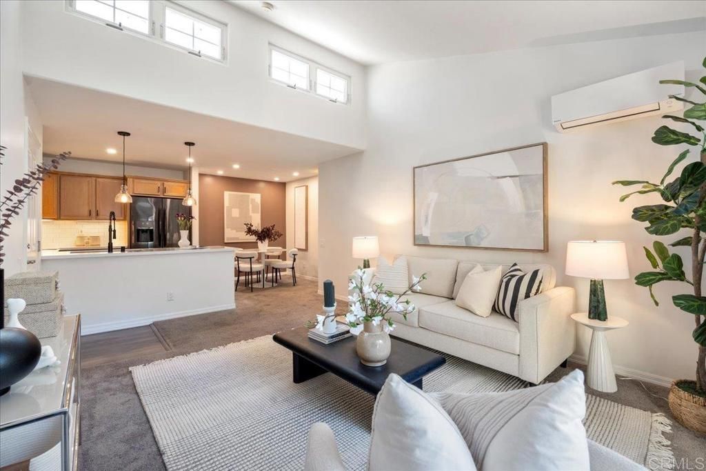 5404 Balboa Arms Dr 469, San Diego, CA 92117