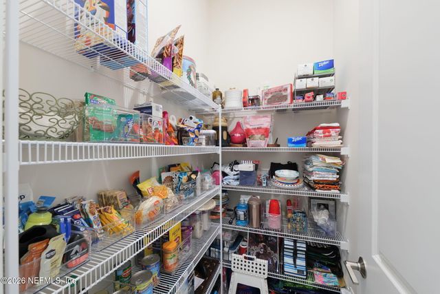 10002 INVENTION Lane, Jacksonville, FL 32256