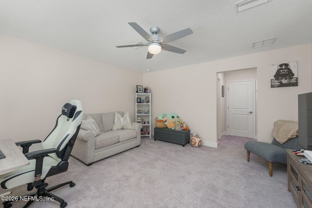 10002 INVENTION Lane, Jacksonville, FL 32256