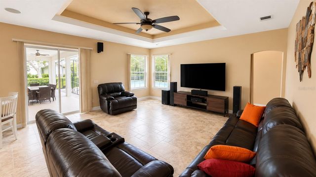 22409 76TH AVENUE E, Bradenton, FL 34211