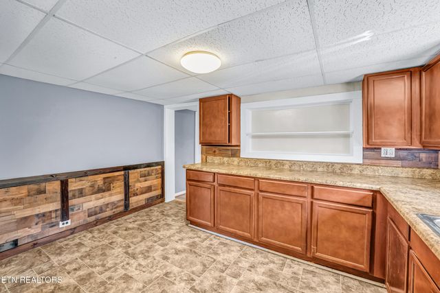 1013 E Drive, Knoxville, TN 37920