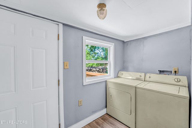 1013 E Drive, Knoxville, TN 37920