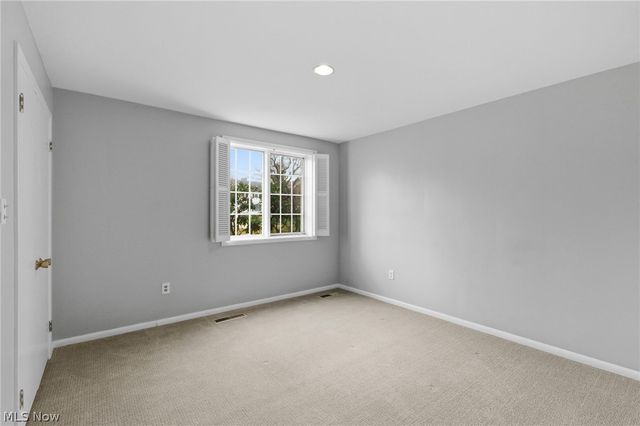 20100 Fairmount Boulevard 102, Shaker Heights, OH 44118