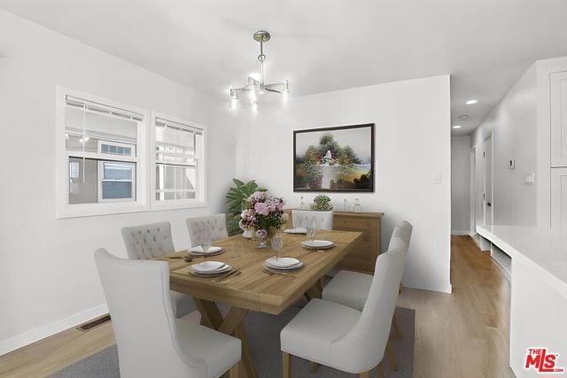 8901 Eton Avenue 61, Canoga Park (los Angeles), CA 91304