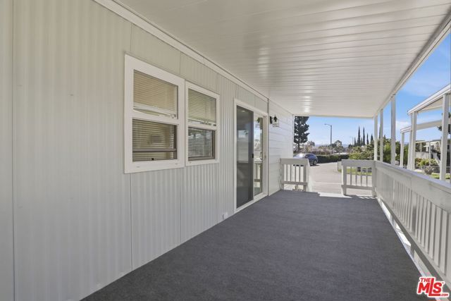 8901 Eton Avenue 61, Canoga Park (los Angeles), CA 91304