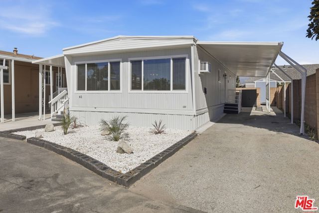 8901 Eton Avenue 61, Canoga Park (los Angeles), CA 91304