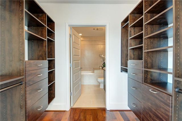 1080 Peachtree NE Street 1813, Atlanta, GA 30309