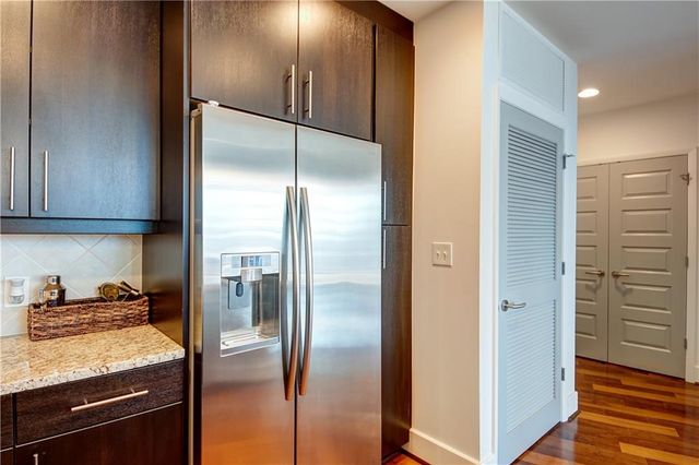 1080 Peachtree NE Street 1813, Atlanta, GA 30309