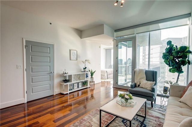 1080 Peachtree NE Street 1813, Atlanta, GA 30309