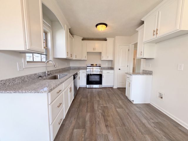3475 Melrose Dr, Clarksville, TN 37042