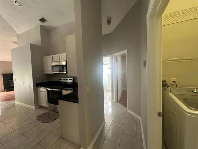 929 ROSINIA COURT, Orlando, FL 32828