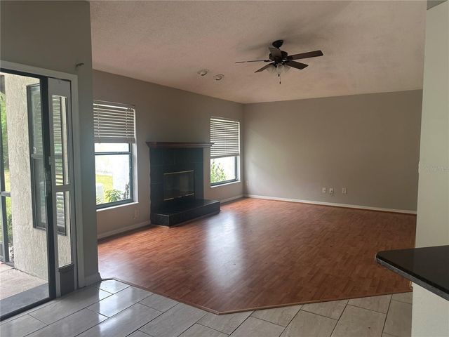 929 ROSINIA COURT, Orlando, FL 32828