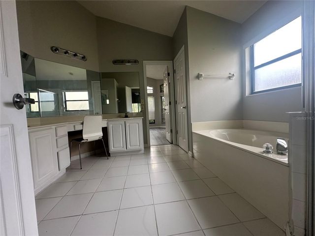 929 ROSINIA COURT, Orlando, FL 32828