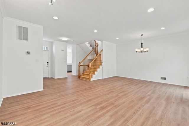 47 Lambiance Ct, Highland Park Boro, NJ 08904