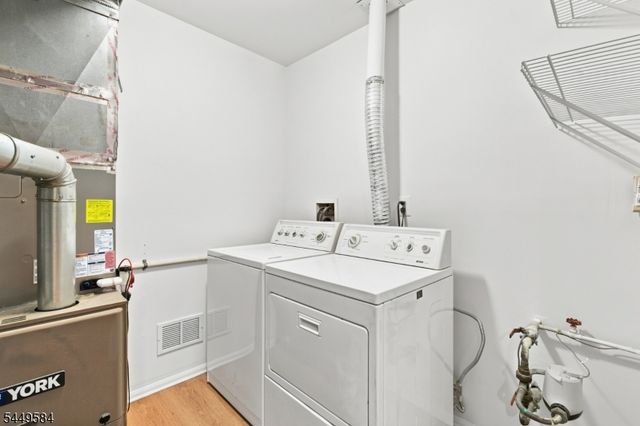 47 Lambiance Ct, Highland Park Boro, NJ 08904