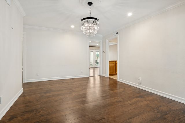 4820 Amesbury Drive E130, Dallas, TX 75206