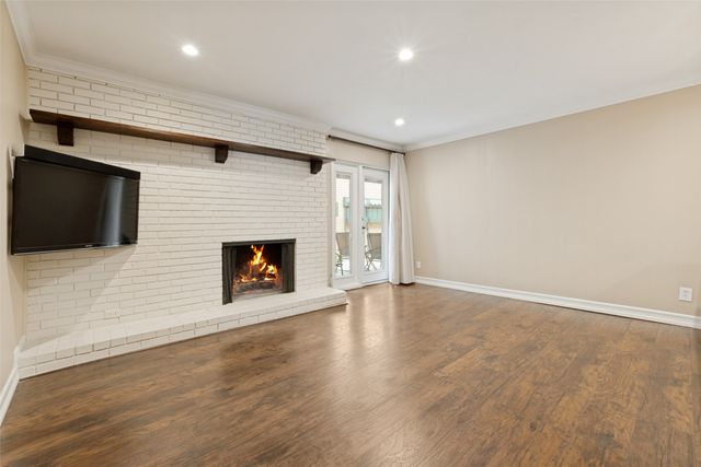 4820 Amesbury Drive E130, Dallas, TX 75206