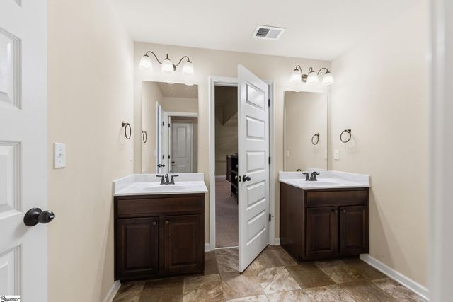 12 Hanlon Drive, Woodruff, SC 29388