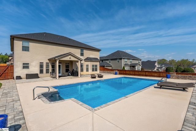 12 Hanlon Drive, Woodruff, SC 29388