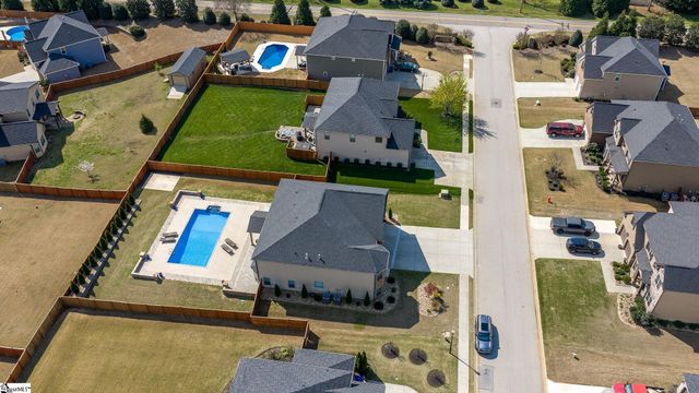 12 Hanlon Drive, Woodruff, SC 29388