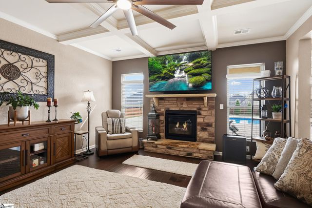 12 Hanlon Drive, Woodruff, SC 29388