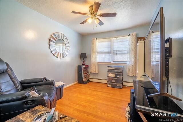 287 Laurel Street, East Haven, CT 06512