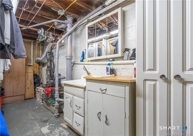 287 Laurel Street, East Haven, CT 06512