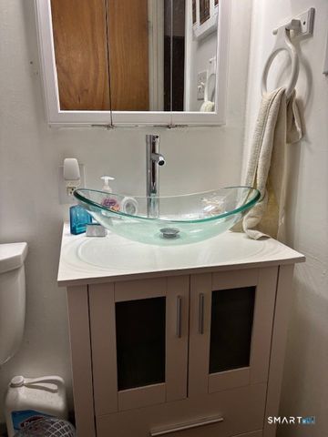 287 Laurel Street, East Haven, CT 06512