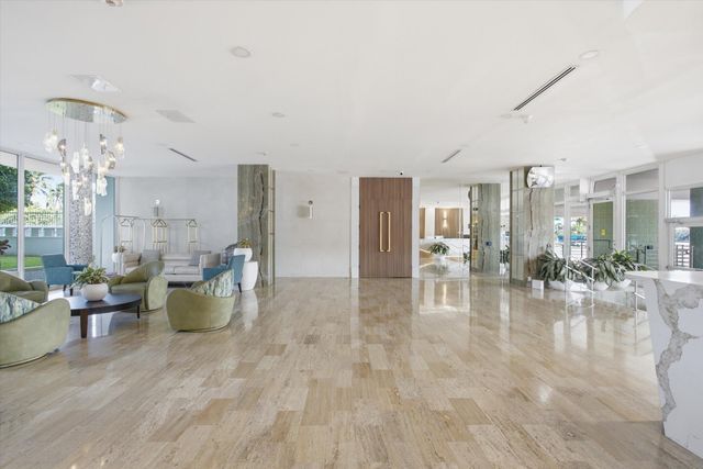4747 Collins Avenue 1109, Miami Beach, FL 33140