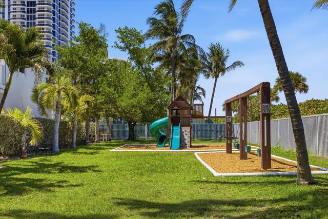 4747 Collins Avenue 1109, Miami Beach, FL 33140
