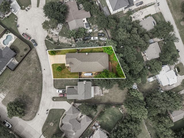 606 Hillside Circle, Little Elm, TX 75068
