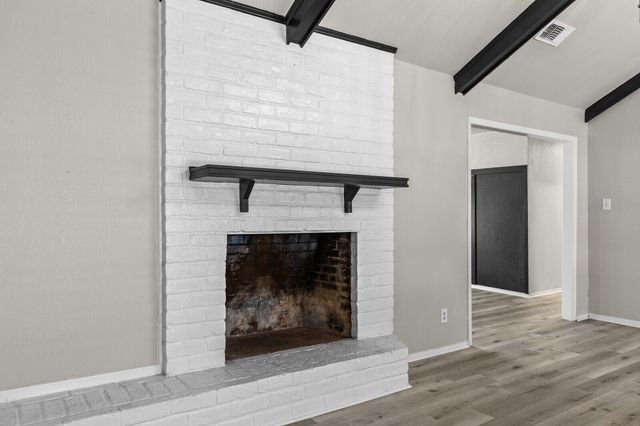 1700 Laurel Lake Drive, Waco, TX 76710