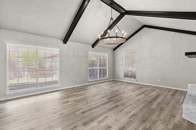 1700 Laurel Lake Drive, Waco, TX 76710