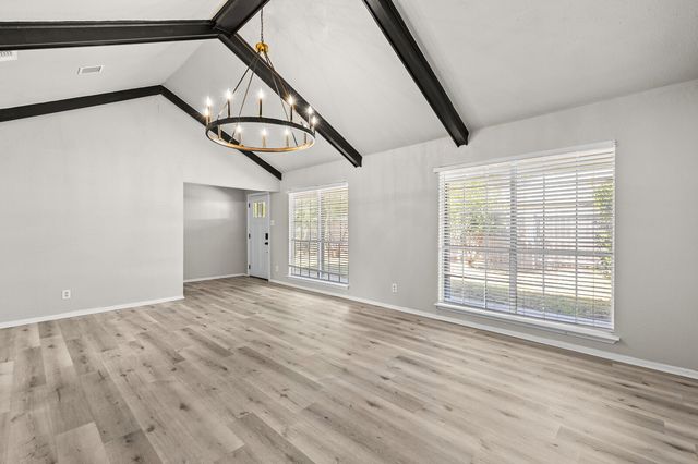 1700 Laurel Lake Drive, Waco, TX 76710