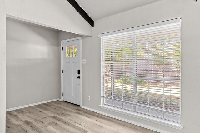 1700 Laurel Lake Drive, Waco, TX 76710