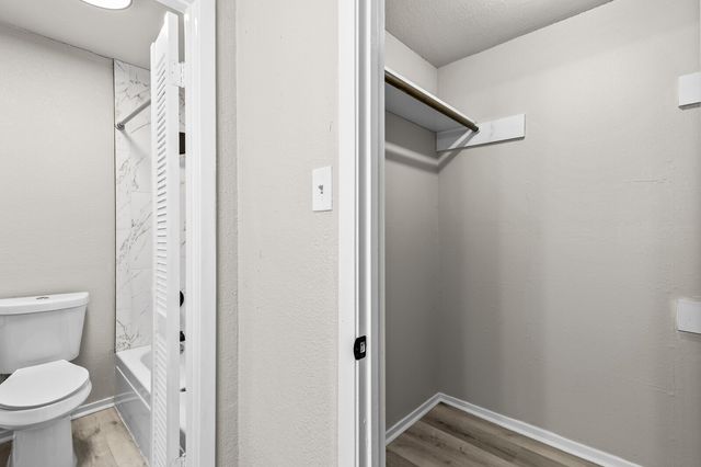 1700 Laurel Lake Drive, Waco, TX 76710