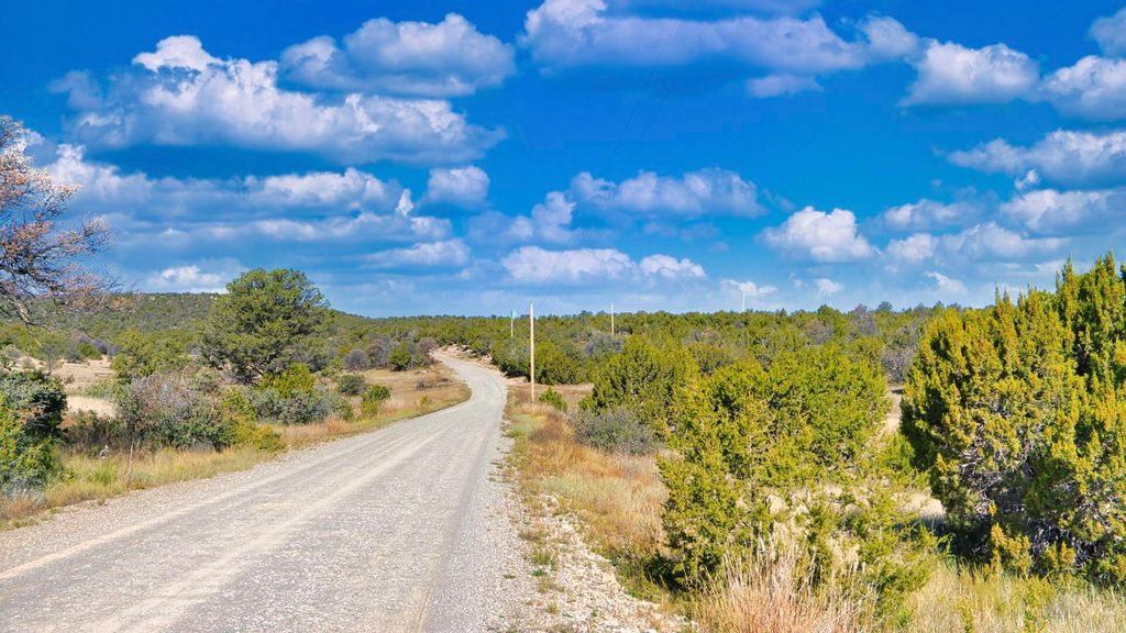 Image 1 of property listing at 50 Manzano Morning Drive, Estancia, NM 87016