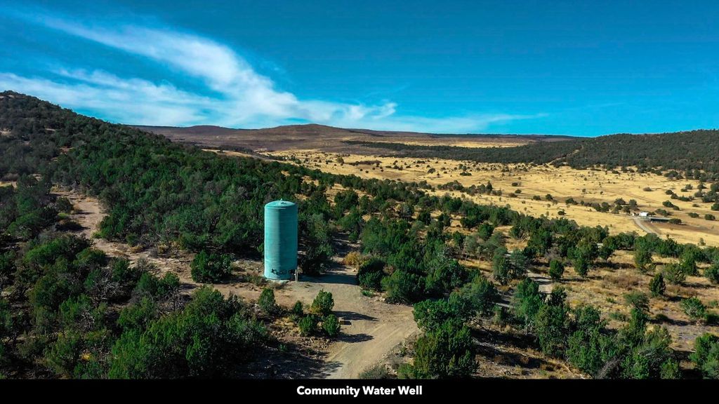 Image 26 of property listing at 50 Manzano Morning Drive, Estancia, NM 87016