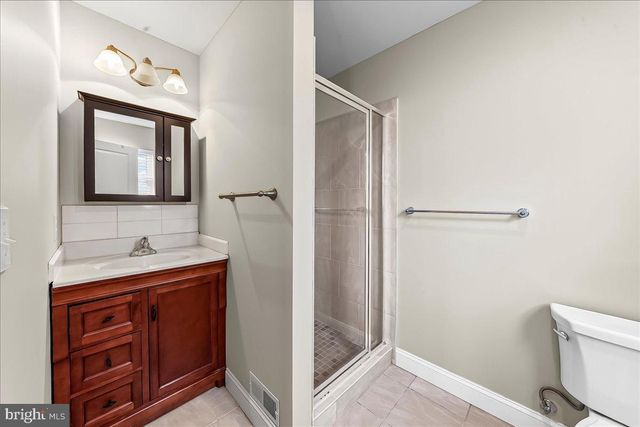 1901 PENNVIEW RD, Havertown, PA 19083