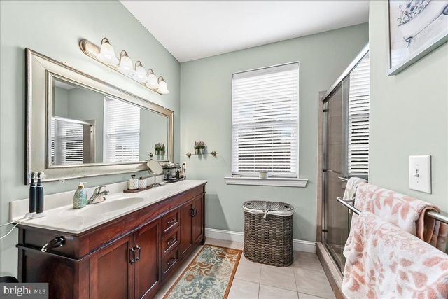 1901 PENNVIEW RD, Havertown, PA 19083