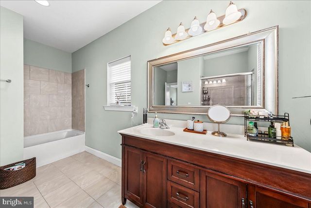 1901 PENNVIEW RD, Havertown, PA 19083