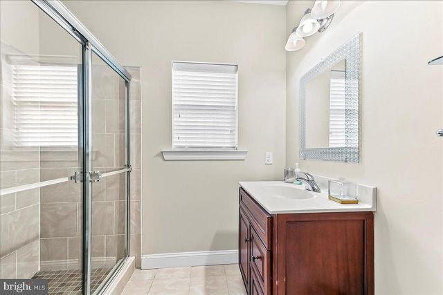 1901 PENNVIEW RD, Havertown, PA 19083