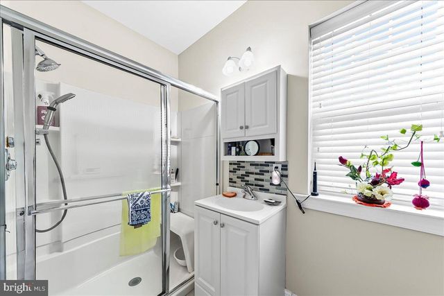 1901 PENNVIEW RD, Havertown, PA 19083