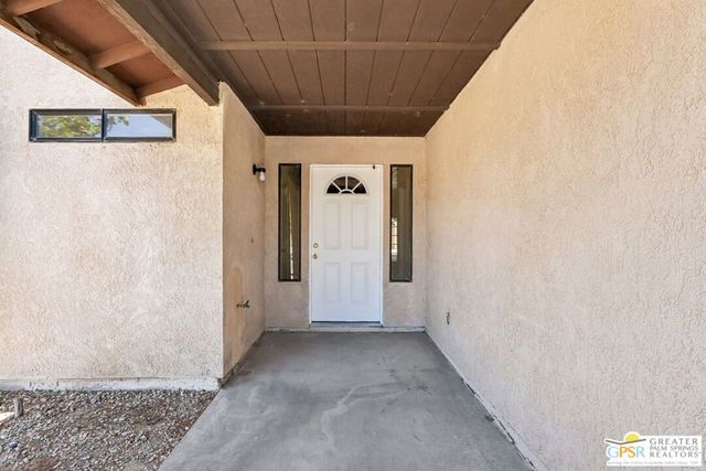 13819 Rivers Edge Road, Helendale, CA 92342