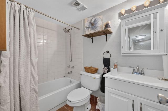 2242 NW 39TH Avenue, Coconut Creek, FL 33066