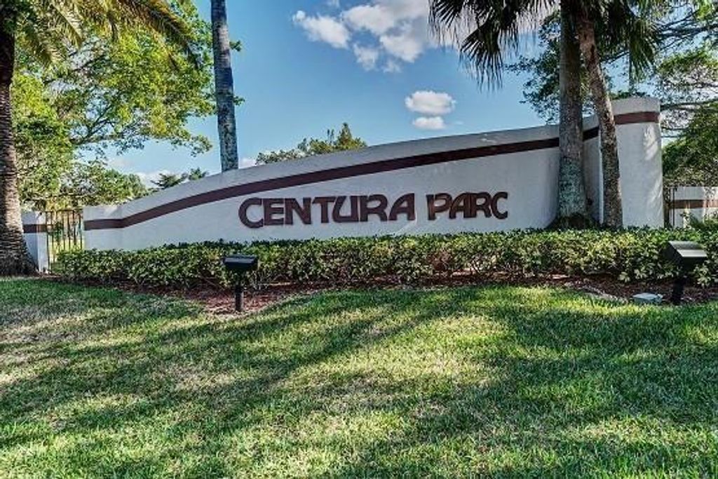2242 NW 39TH Avenue, Coconut Creek, FL 33066