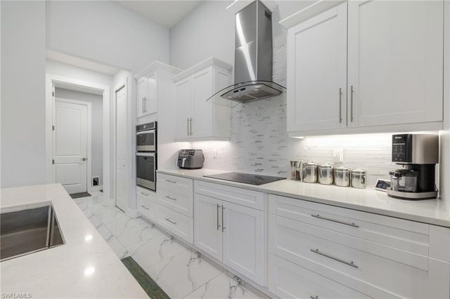 110 SW 21st TER, Cape Coral, FL 33991