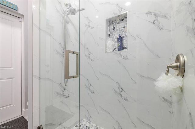 110 SW 21st TER, Cape Coral, FL 33991