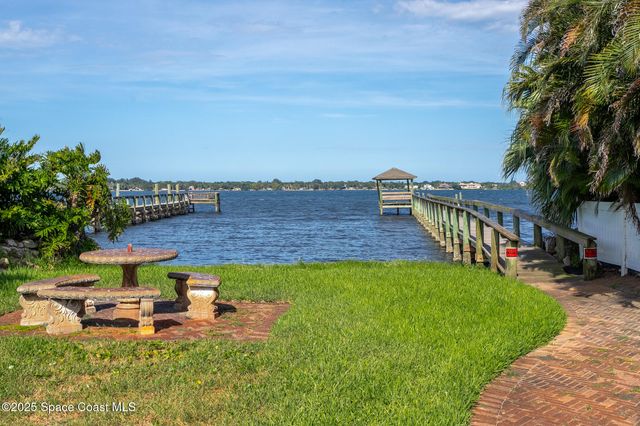 2123 Royal Oaks Drive, Rockledge, FL 32955